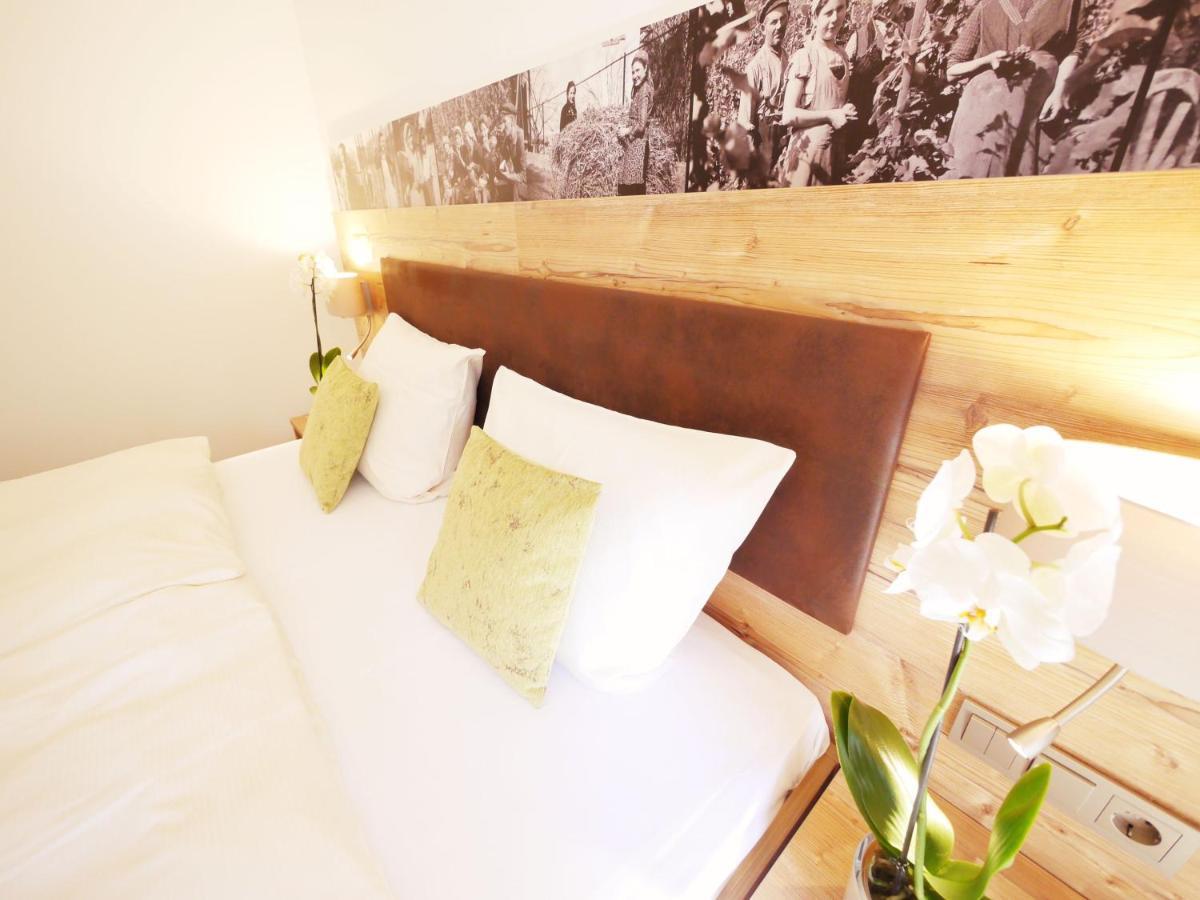 Kreuz-Post Hotel-Restaurant-Spa 보츠부르크 외부 사진
